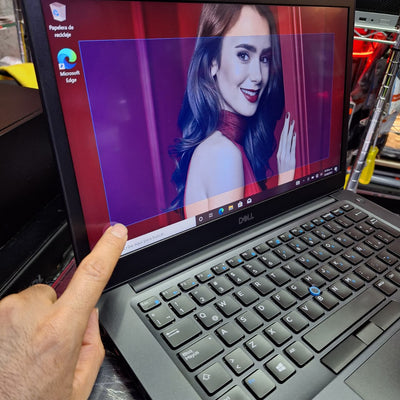 Laptop latitude Dell empresarial 7490t