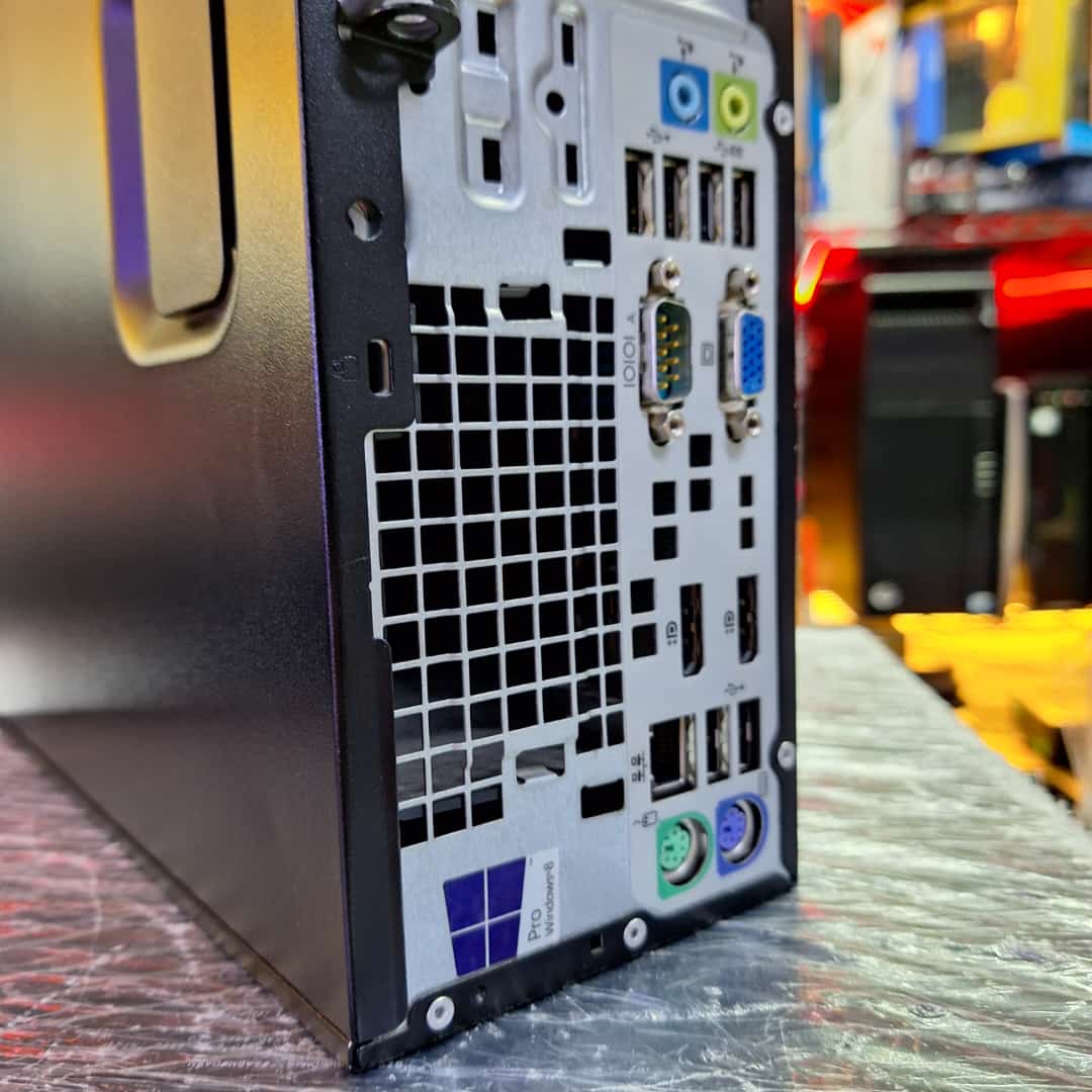 CPU HP prodesk 600 G1 SFF SLIM core i3 4th generación con 8GB RAM Y DD SÓLIDO 480GB, kit teclado y mouse alambrico, monitor 19 pulgadas LED HD