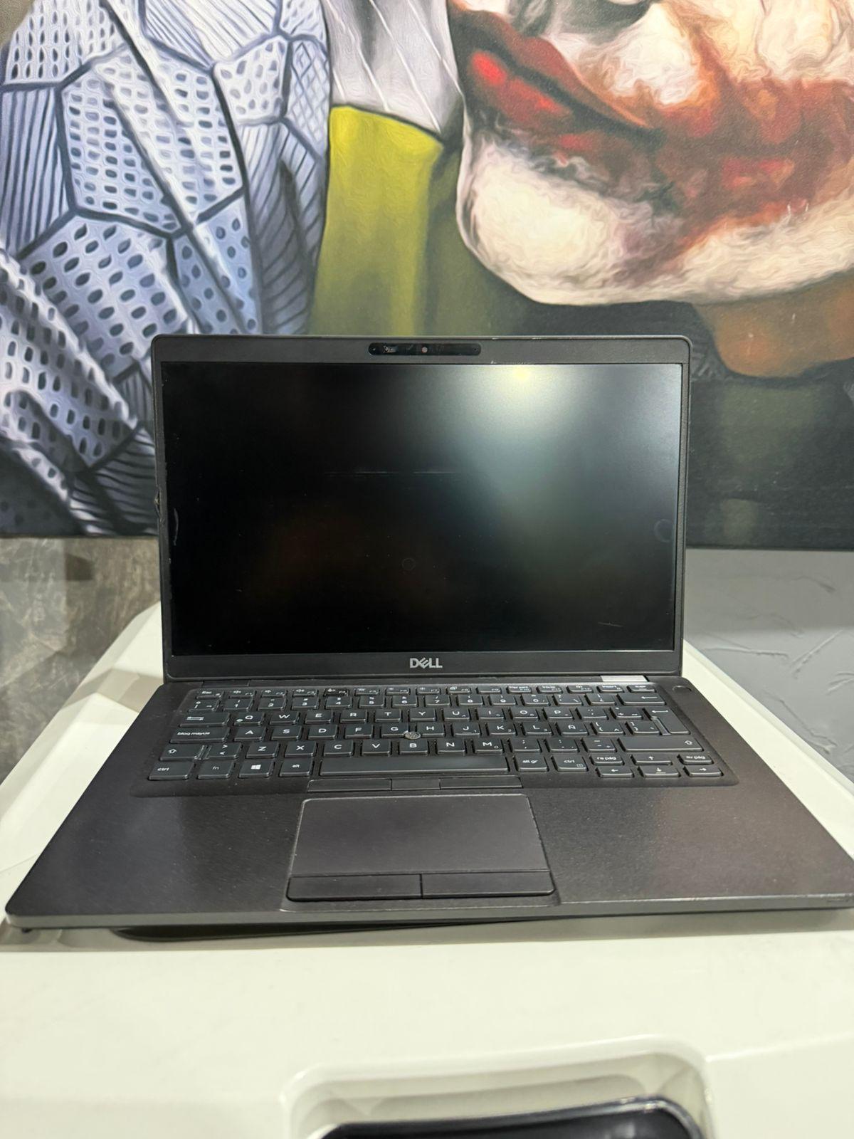 Laptop latitude Dell 5401